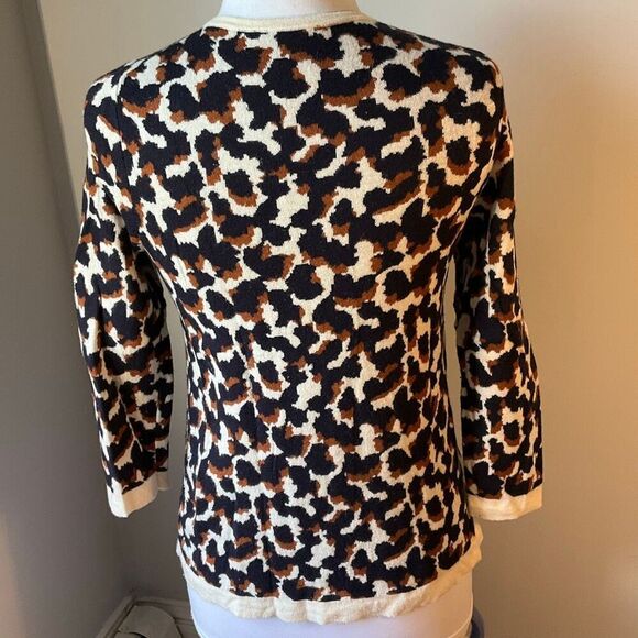 Ann Taylor Scoopneck 3/4 Sleeve Animal Print Sweater. S. Wool Blend - Picture 8 of 13